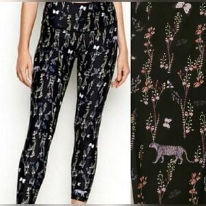Victoria Secret SPORT Active Leggings in Butterfly Floral Print 🦋🌿🐆